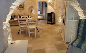 Valle D'Itria Trulli E Alcova Mikael