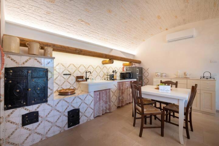 Valle D'Itria Trulli E Alcova Mikael Cisternino Exterior photo