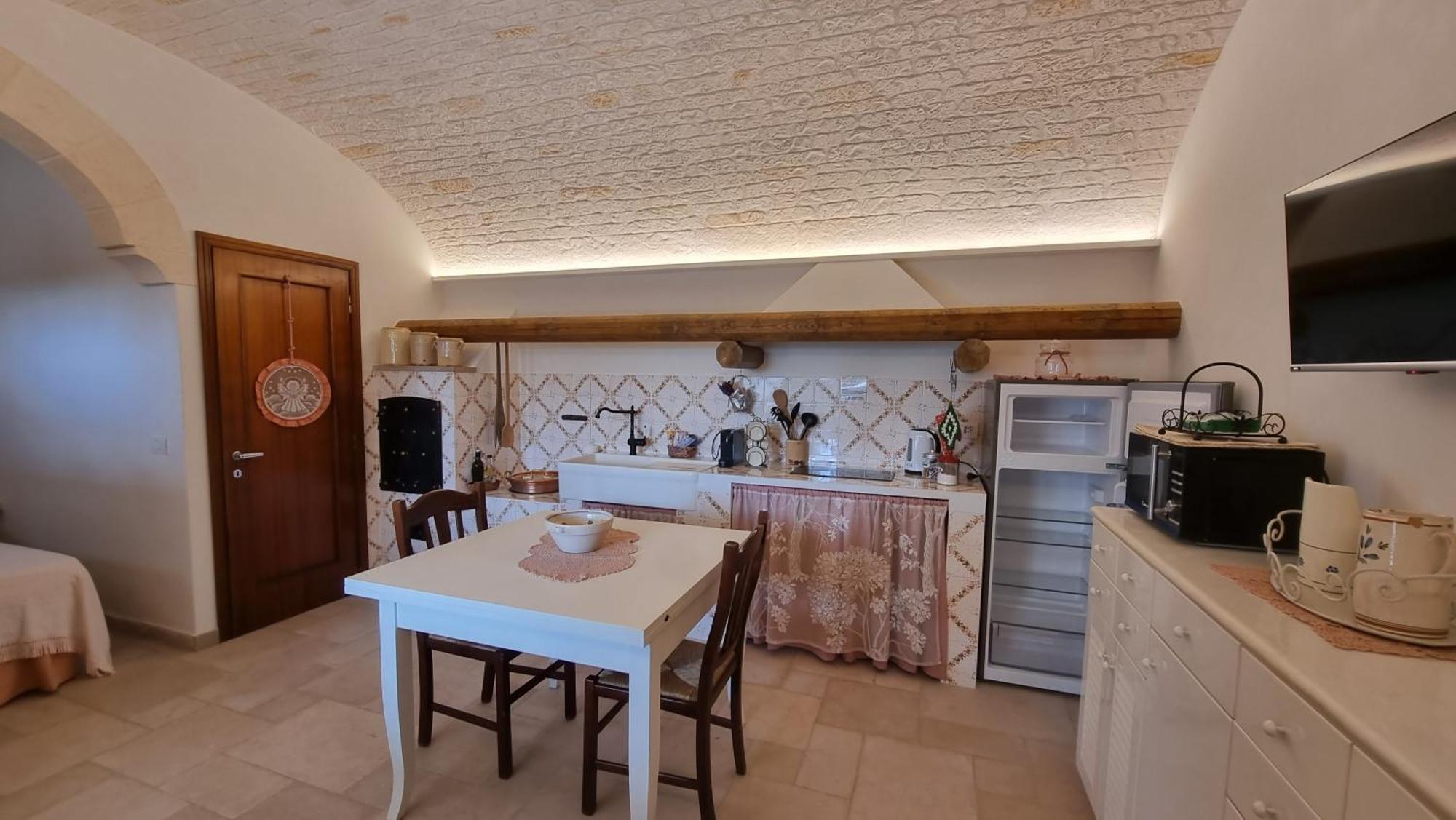 Valle D'Itria Trulli E Alcova Mikael Cisternino Exterior photo