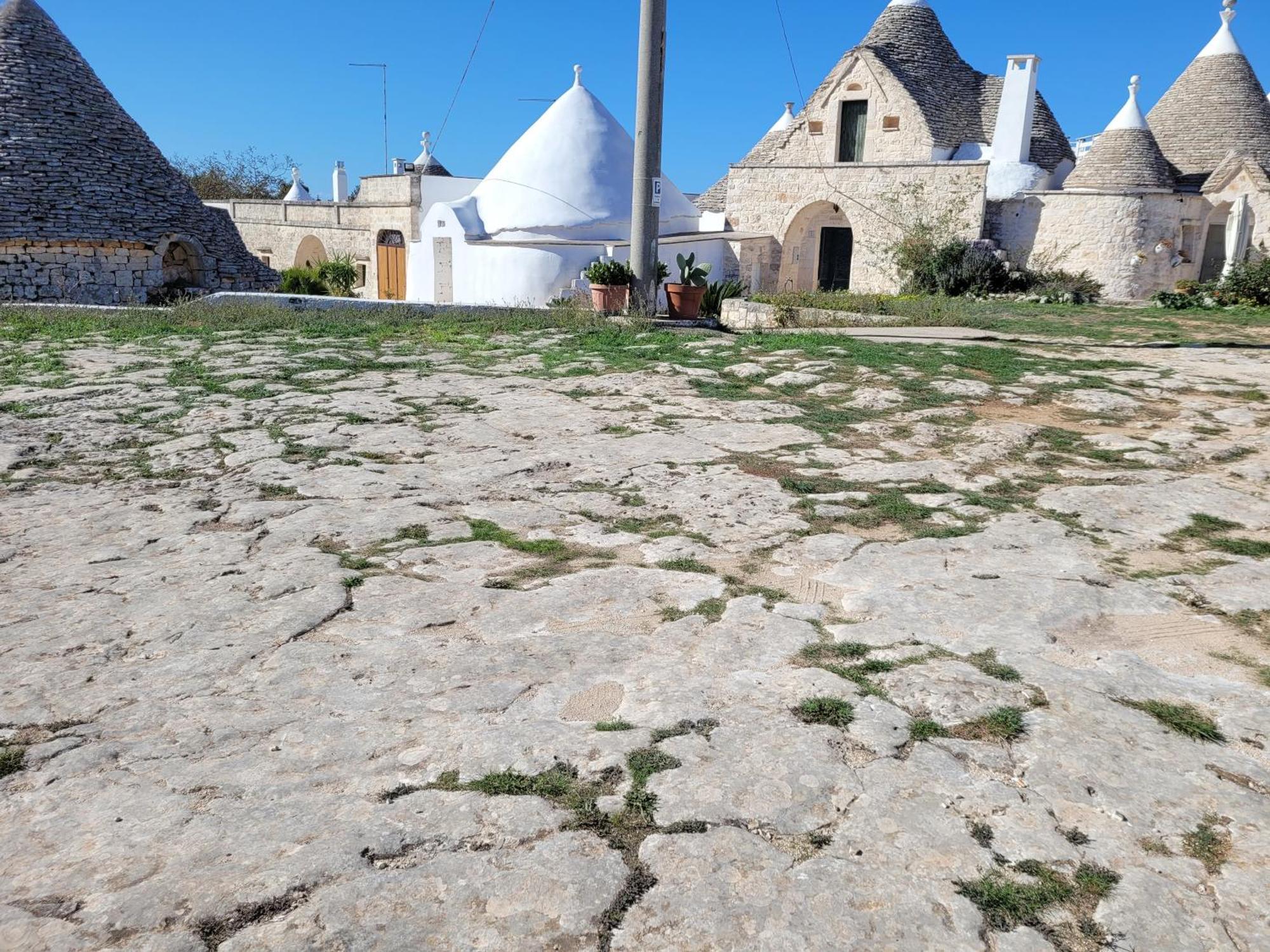 Valle D'Itria Trulli E Alcova Mikael Cisternino Exterior photo